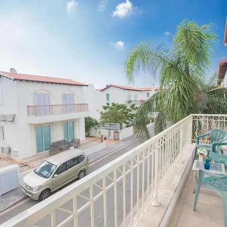 3 Schlafzimmer Mit Privatem Pool * Protaras